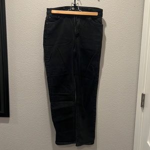 Reformation Jeans black straight leg size 26.  Liza High Stright Crop